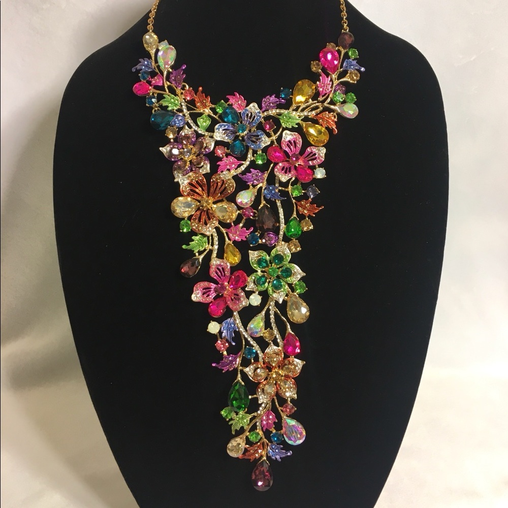 Christian Siriano necklace